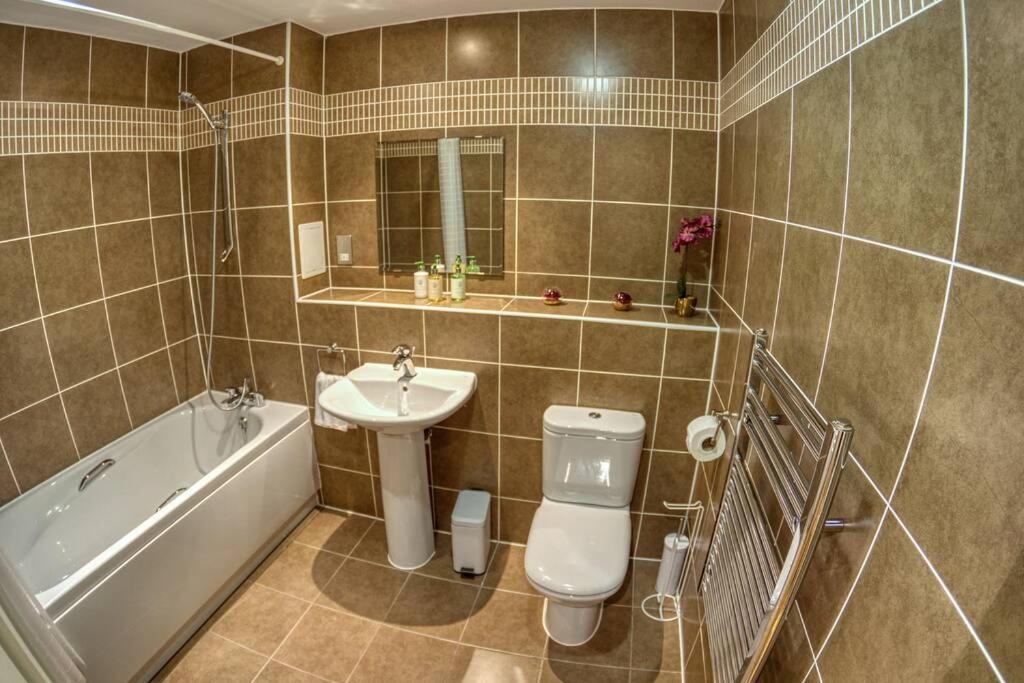 Executive Central Mk Apartment-Theatre District Milton Keynes Dış mekan fotoğraf